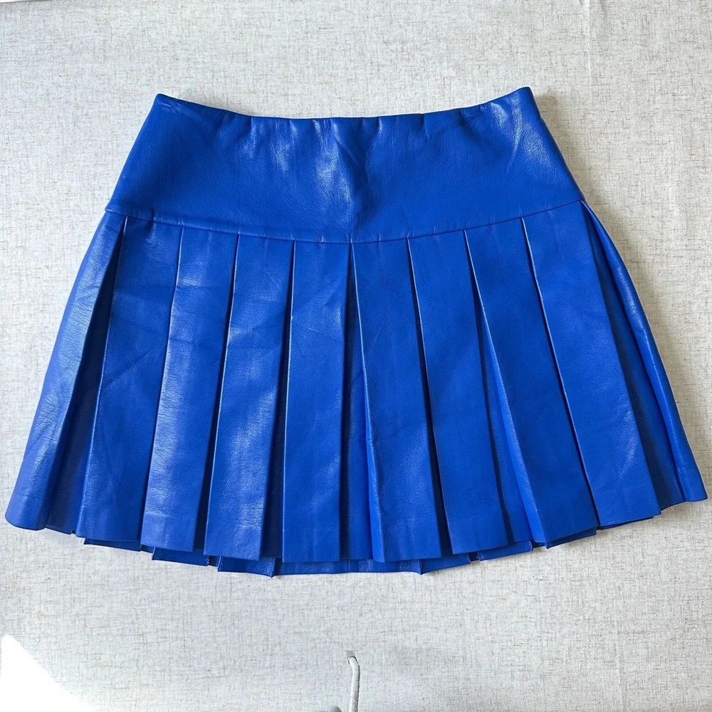 Alice + Olivia Emilie Vegan Leather Box Pleated Mini Skirt Size 6 | Royalty Blue - Picture 5 of 11